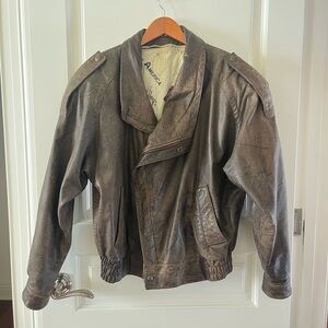 Chia Vintage Brown Leather Bomber Size M